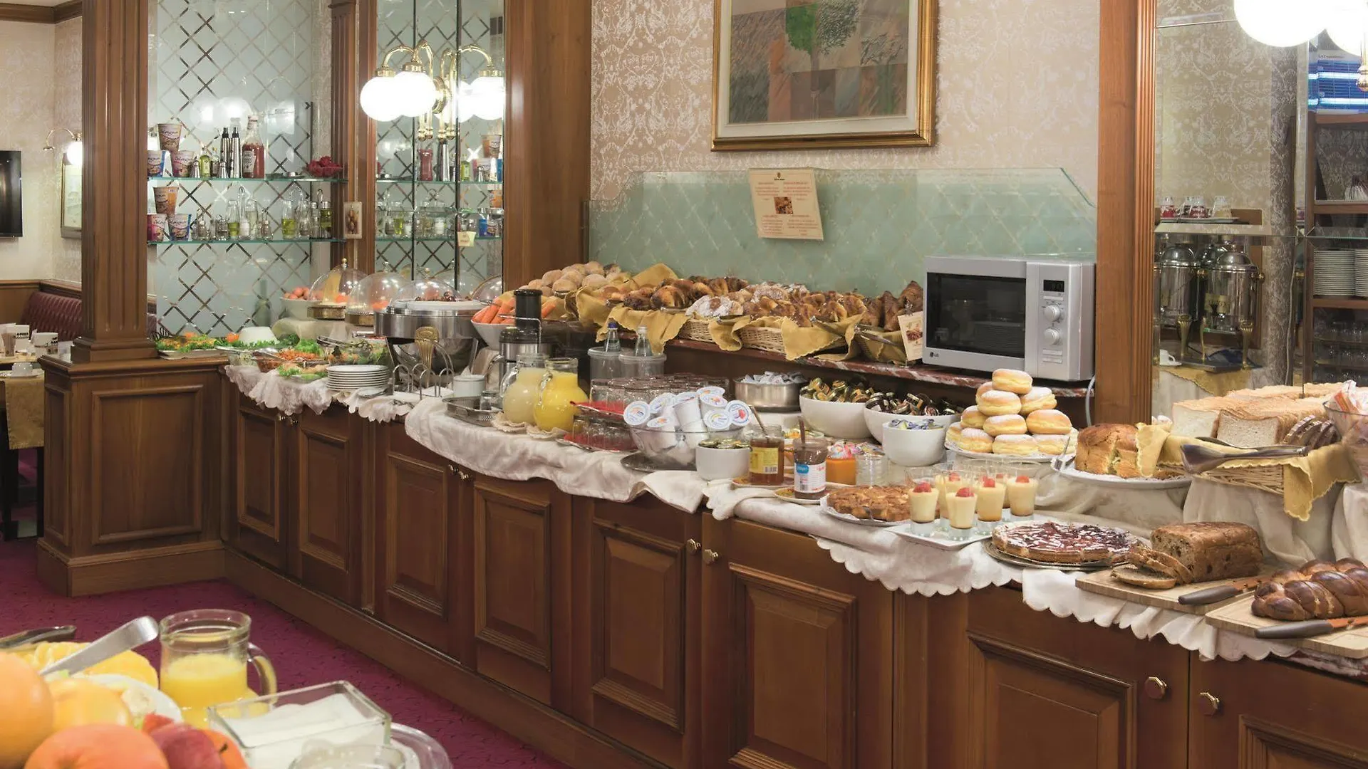 ****  מילאנו Hotel Berna איטליה