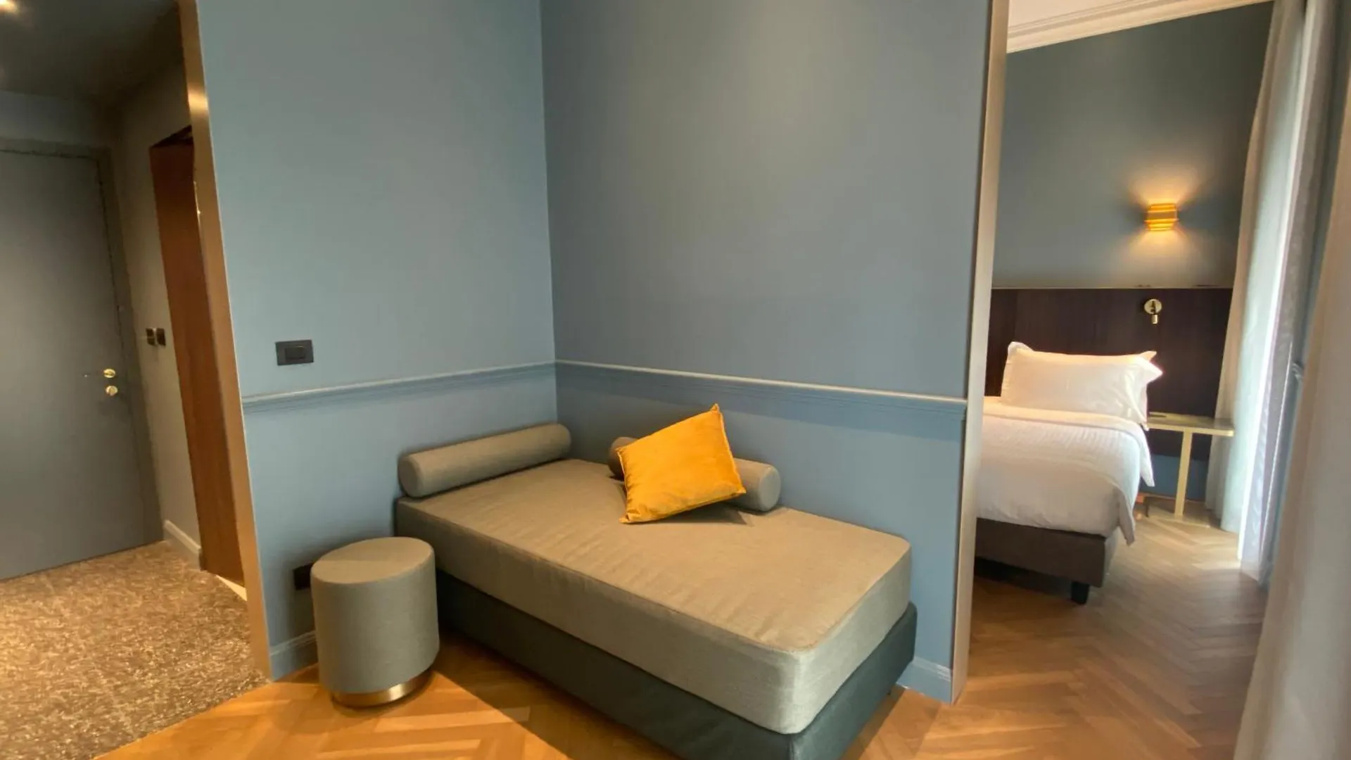 Hotel Berna Милан