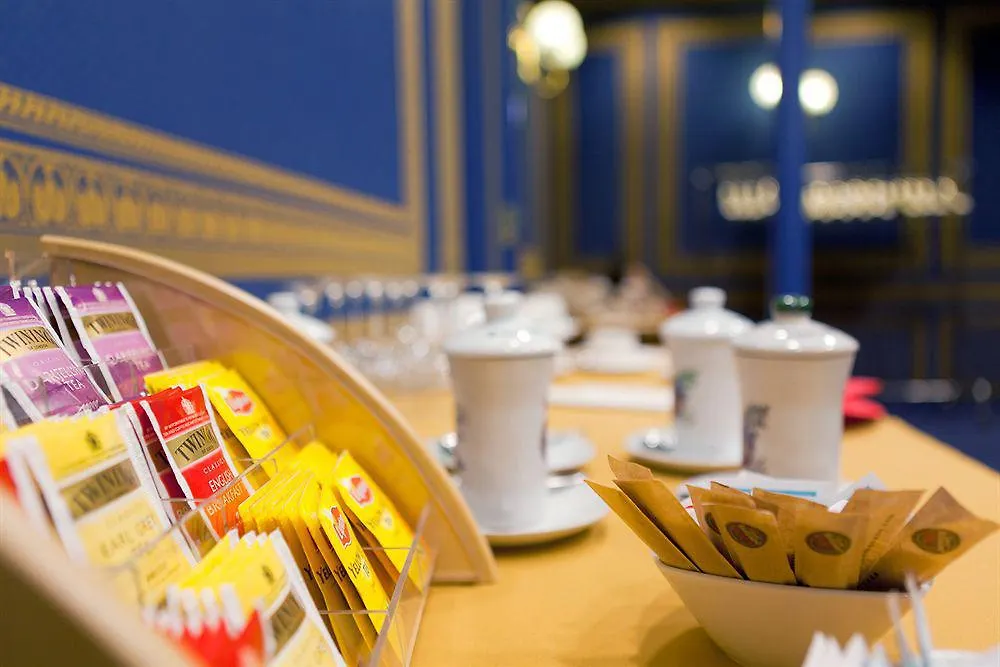 Hotel Berna Милан
